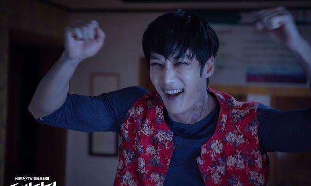 韩剧《僵尸侦探》另类僵尸男主帅呆了!