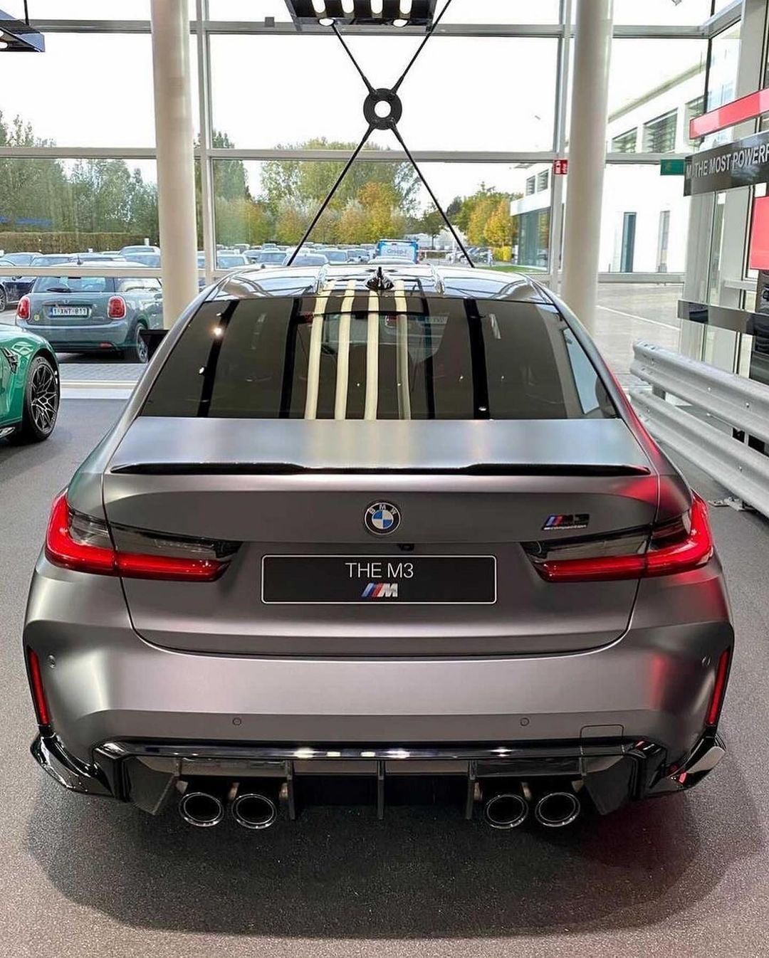 全新宝马m3雷霆版实车 很有气势