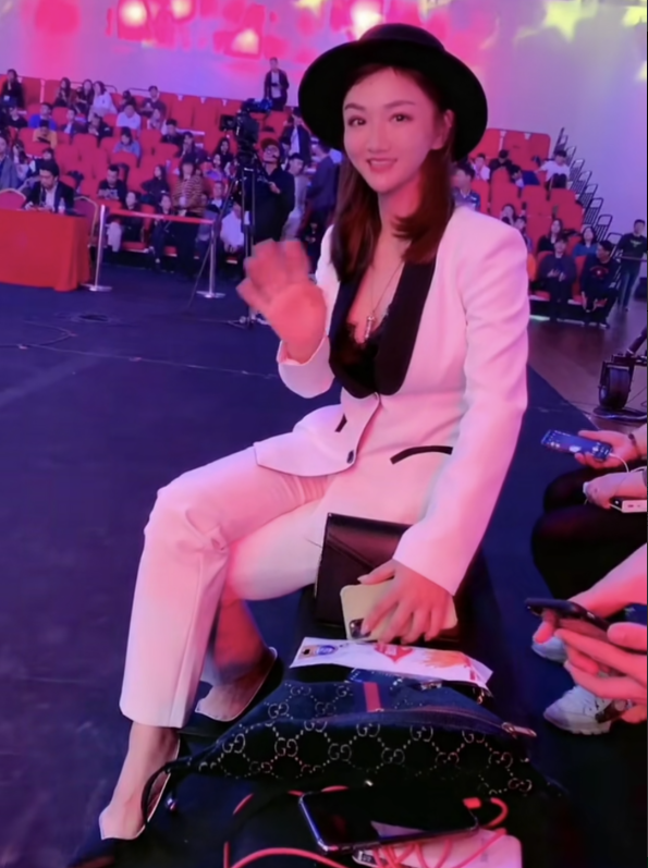 大胃王阿浩破产负债3900万!媳妇携款潜逃!