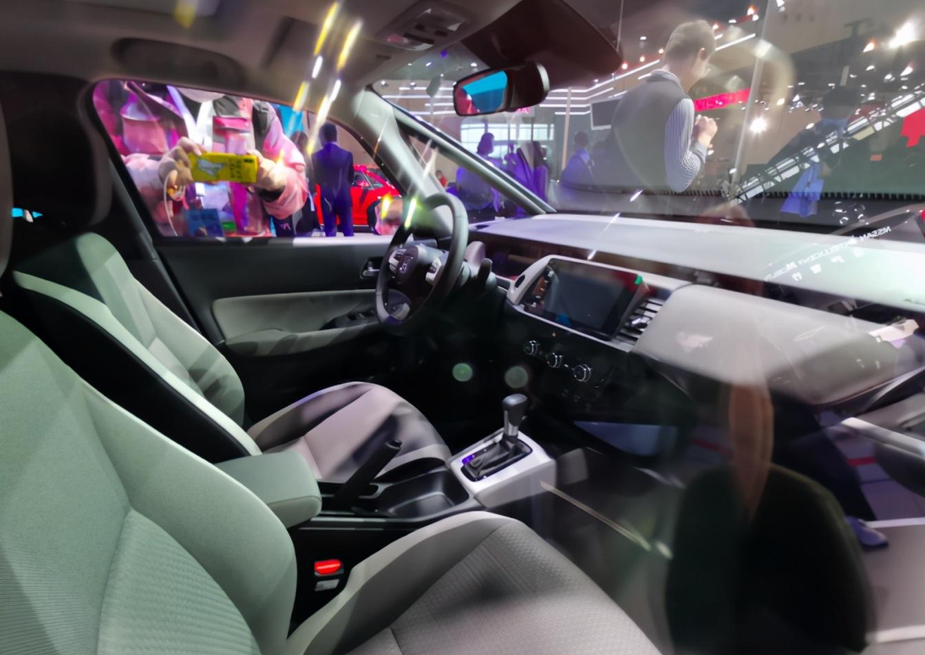 东风本田全新车型life,源自honda功勋之车,95后会喜欢?