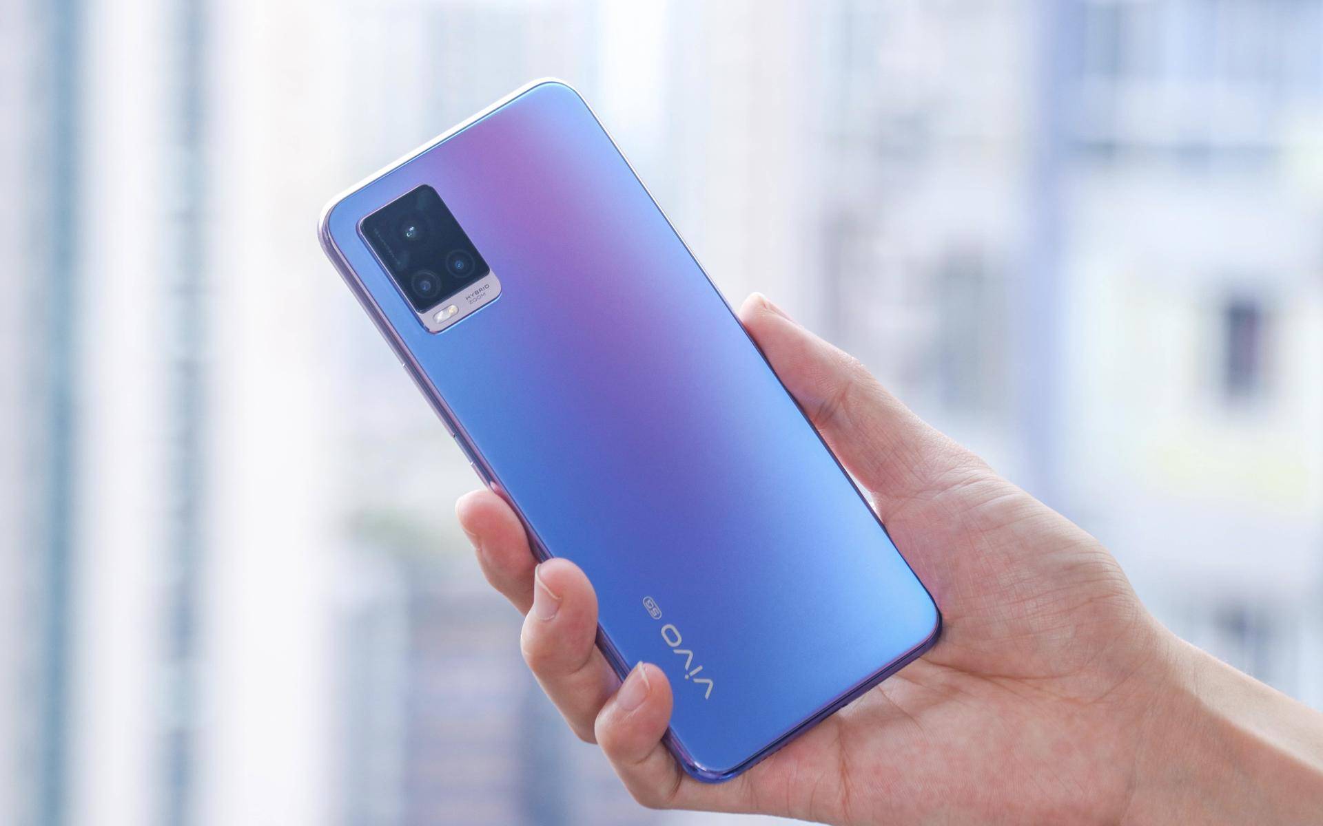 vivo s7莫奈漫彩外表到底有多美?