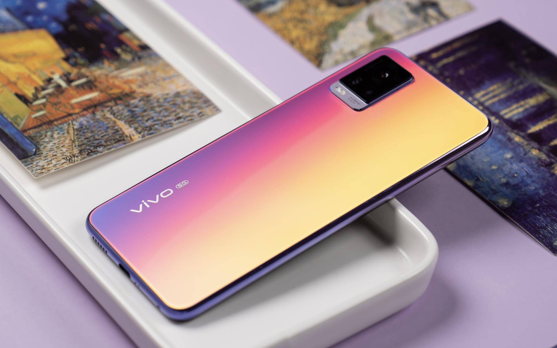 被称为高颜值手机优秀代表!vivo s7莫奈漫彩外表到底有多美?