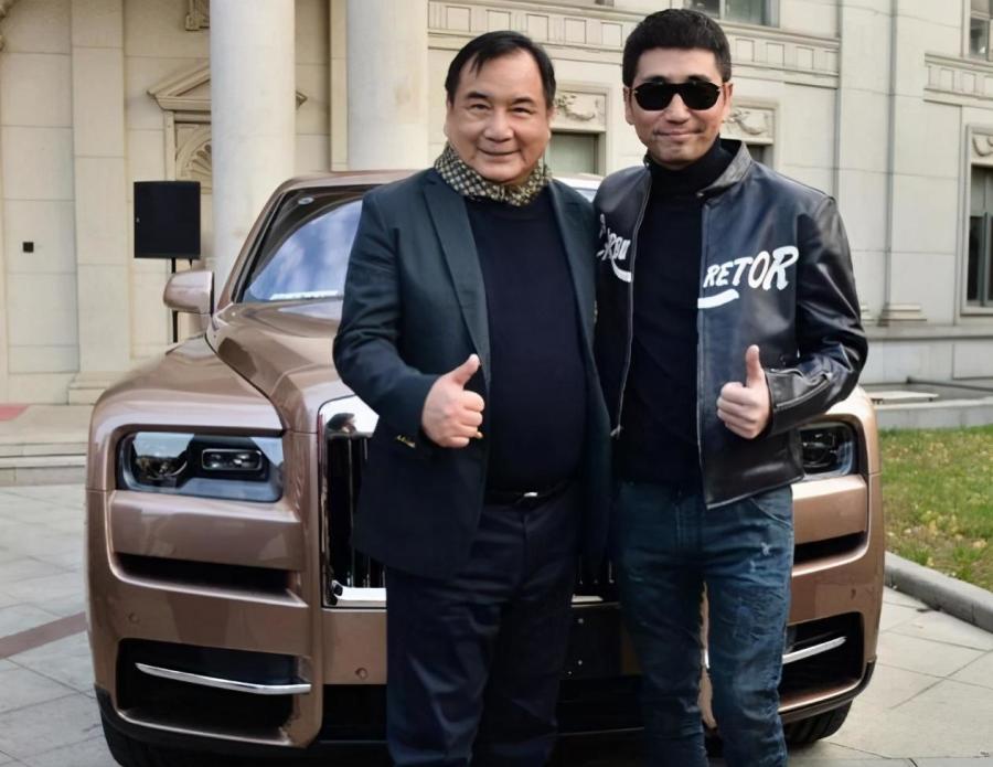 北京最大隐形富豪花600万买了台库里南连宗庆后都要给他面子