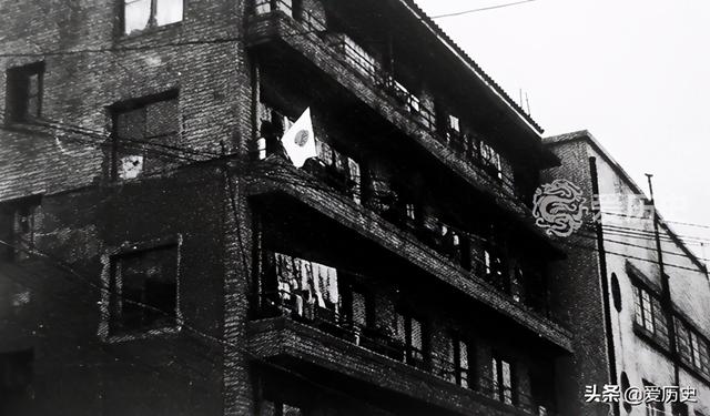 战败后日本允许自由悬挂国旗 背后解放军节节胜利 美国有小算盘休闲区蓝鸢梦想 - Www.slyday.coM