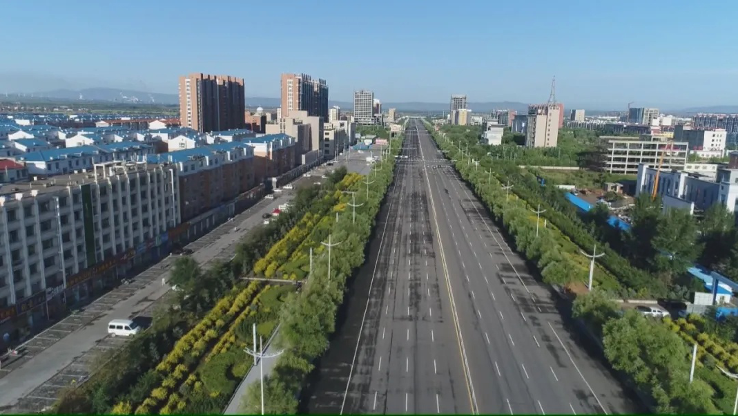 丰镇市开展城乡环境整治 推进文明城市创建