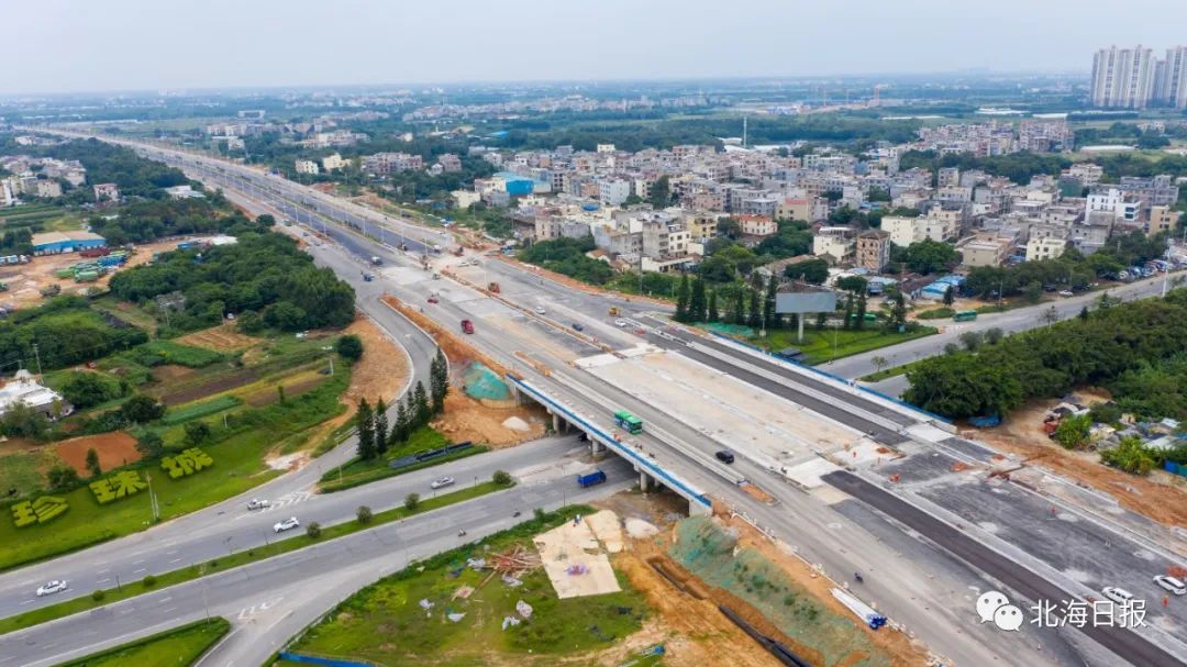 确保10月底主线通车,向海大道全力打通"最后一公里"!