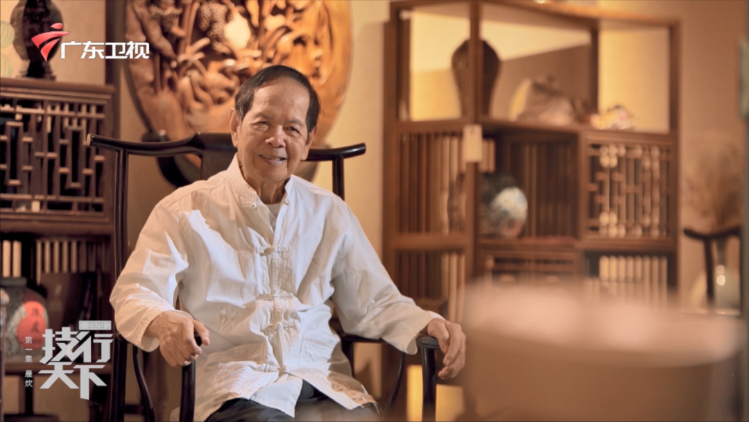 今年87岁的"粤点宗师"何世晃挑战不可能——10分钟完成4