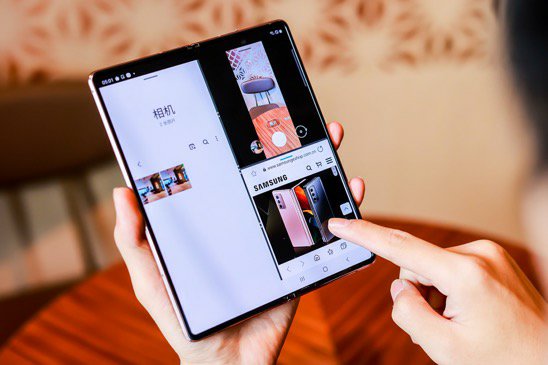 三星Galaxy Z Fold2 5G落地西安,带你感受独特的折叠体验