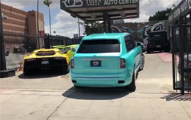 "蒂芙尼蓝"库里南,选配"水晶标",标就值6位数,上街拉风