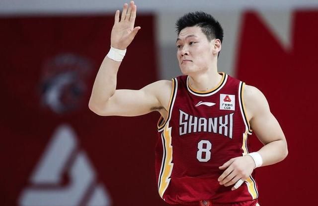 半场7分!张宁进攻回暖防守更值得称道 这么打必能在cba站稳脚跟