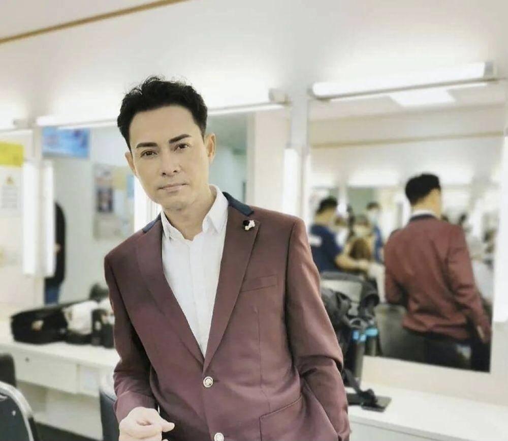 海俊杰为拍无线剧损失六位数十场演出加网剧直言打戏上瘾