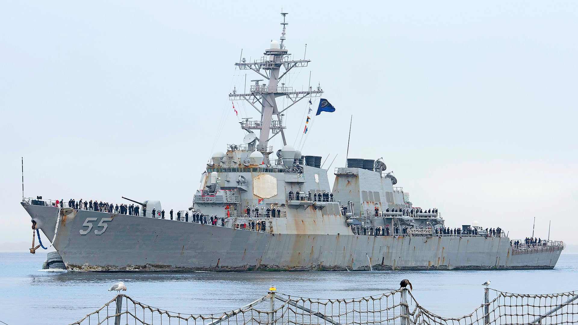 驱逐舰"斯托特"号(ddg-51),抵达了美国东海岸最大军港——诺福克,这艘