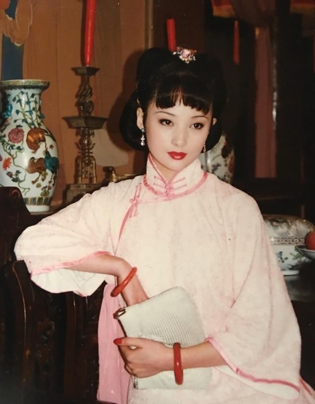 蒋勤勤21年前的古装造型,终于理解为什么她被称为古装第一美人