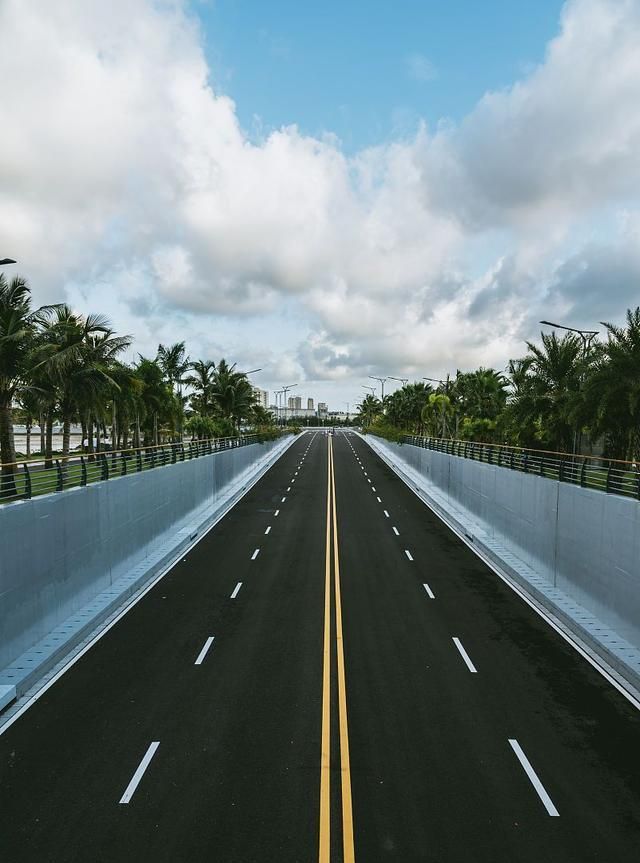 广东广州中心城区非沥青路面整治工程,项目共包括47条市政道路