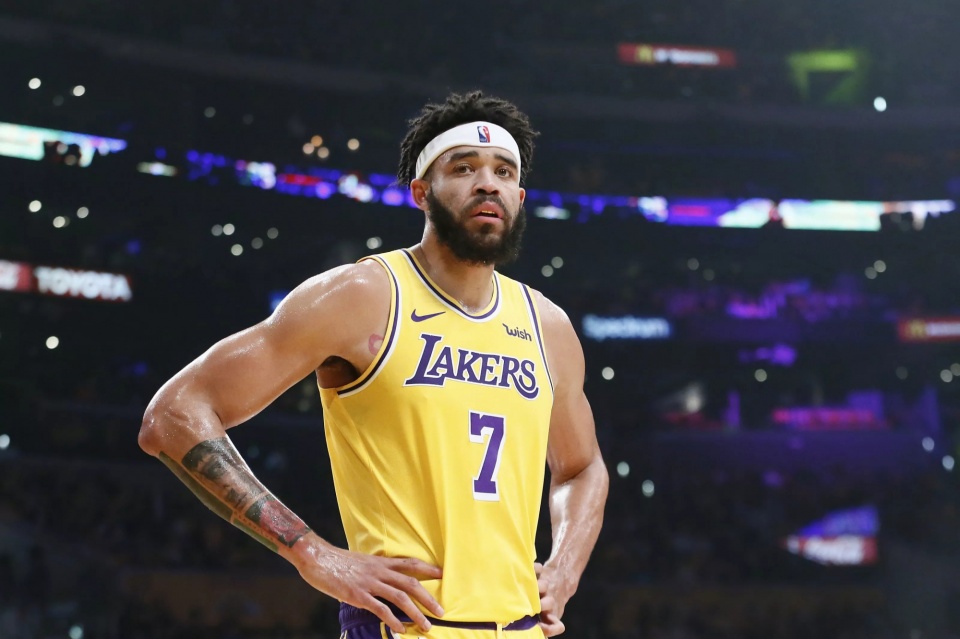 曝湖人两将或执行球员选项,一人提升防守一人已成累赘|湖人|麦基