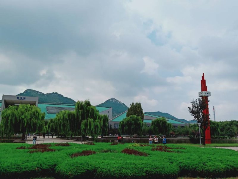 寻找山东最美校园山东管理学院刘常乐摄影作品山管秋日印象