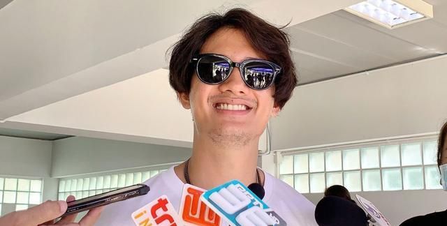 泰星pae告别单身:我有女朋友了,不是carissa,是我自己追来的