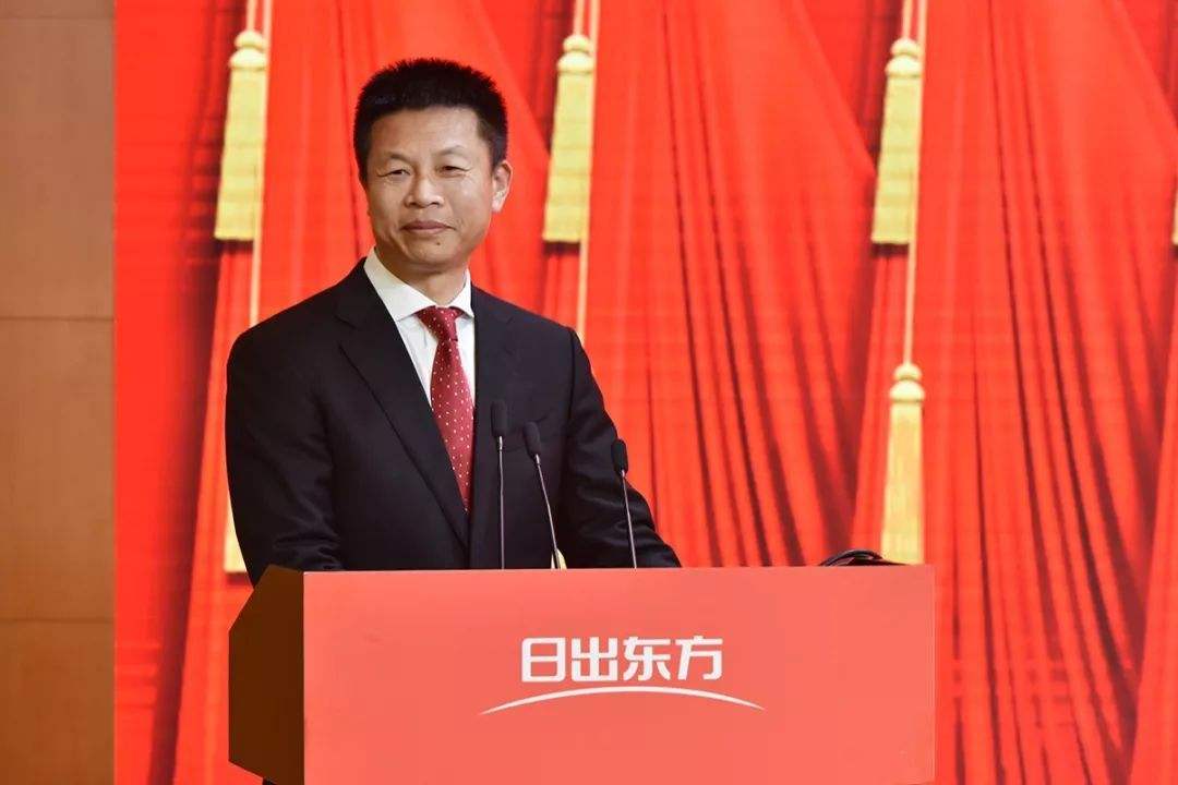 徐新建(太阳雨控股集团有限公司董事长)值得一提的是,总部位于江苏省