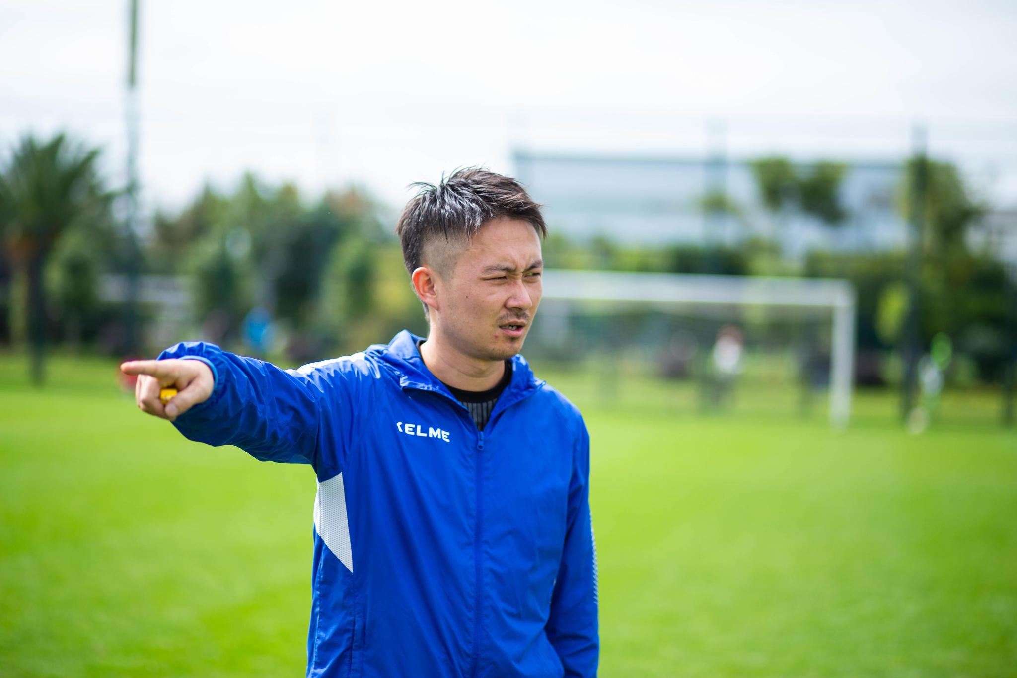 我的儿子 他从足球上学到的东西,将受益一生|足球|儿子|教练_新浪新闻