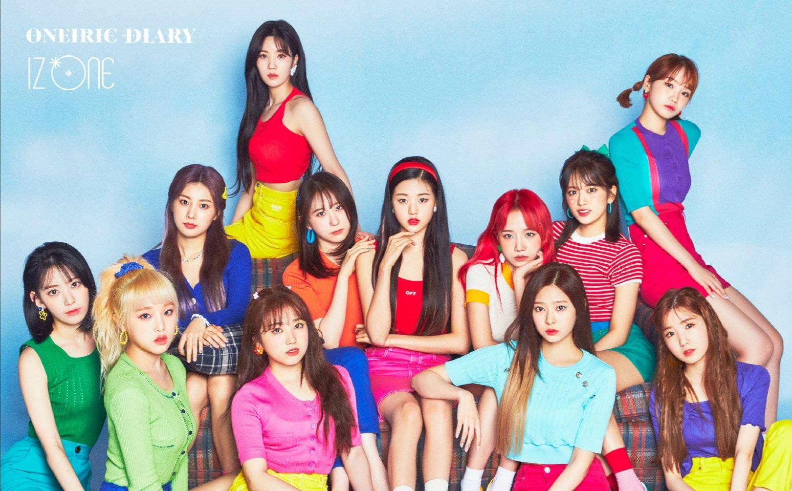 izone成员最新海报曝光,4人造型奇葩,是"高级"还是灾难?