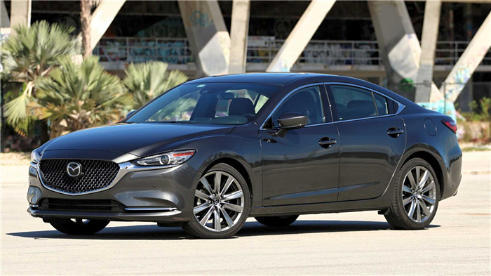 看上去很香的马自达3压燃版车型,但你真的会入手吗?