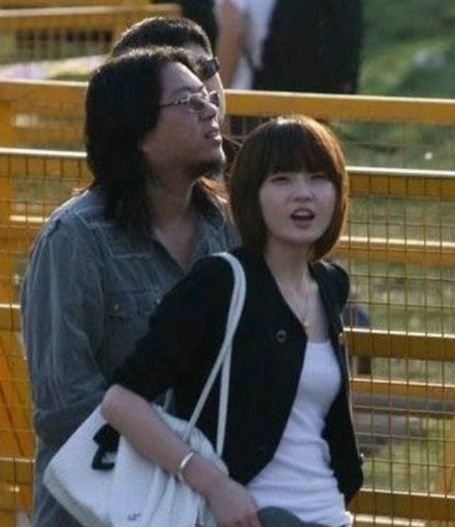 20年前筠子一袭红裙上吊自杀生前给母亲致电高晓松把我卖了