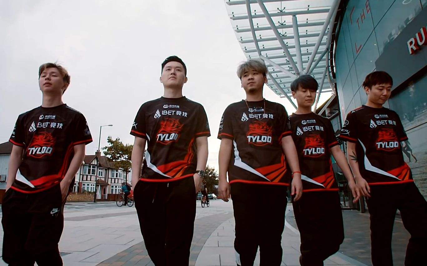 ququ退役后当主播养老?偶遇4位天禄队员,法玛斯天秀获胜