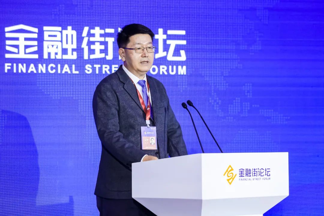 中投公司彭纯:对短期市场波动保持相应的容忍度,致力于获取合理的长期