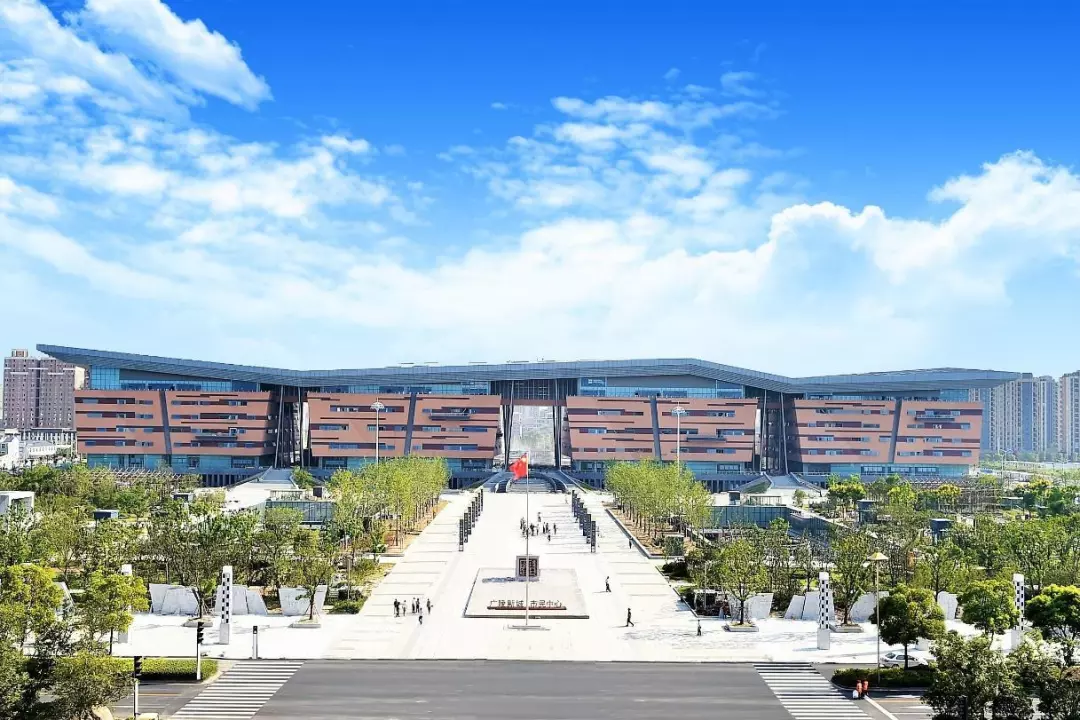 (扬州科技馆实景图)05项目特色恒大云锦华庭作为恒大献映扬州的崭新力