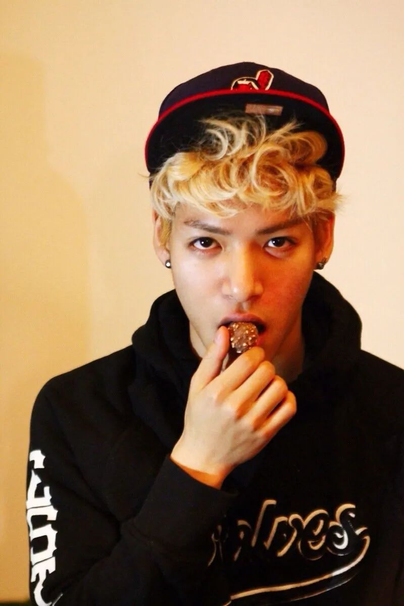 还记得唱偶像万万岁的timez组合吗他们还没解散