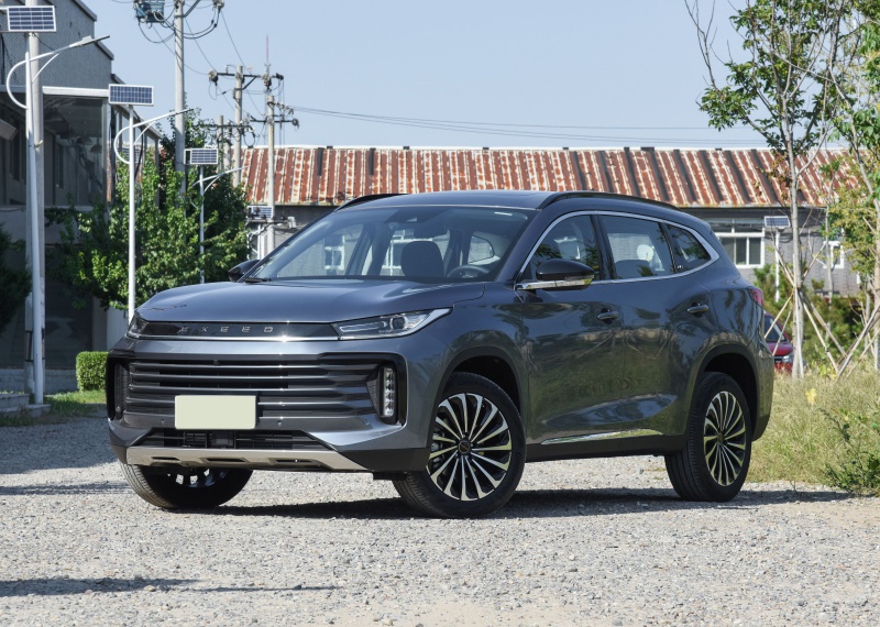 帮你选车同室操戈谁更强瑞虎8plus对比星途txl