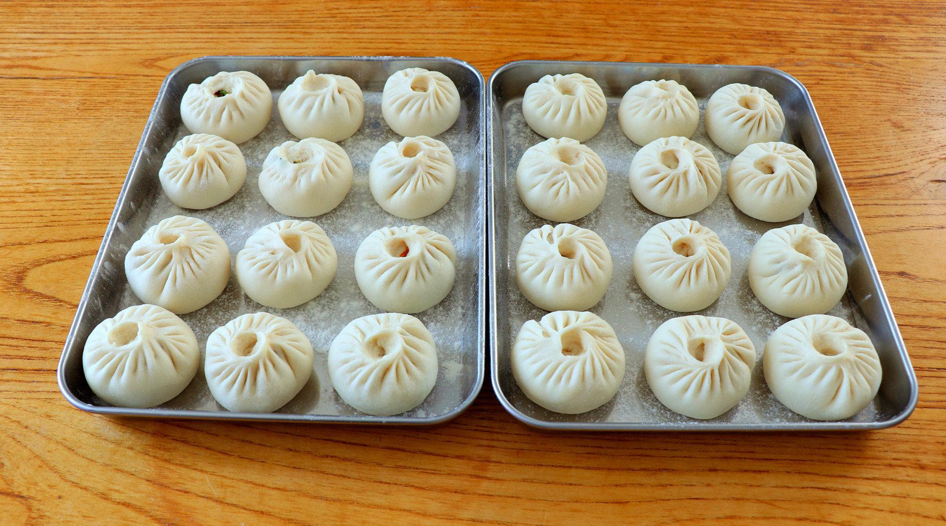 02:17 为您推荐: 最近超火的懒人早餐,筷子一压,比包子油条好吃,简单