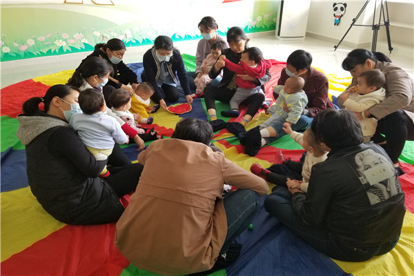 安幼教育集团早教中心：公办早教进社区，幸福家庭暖你我