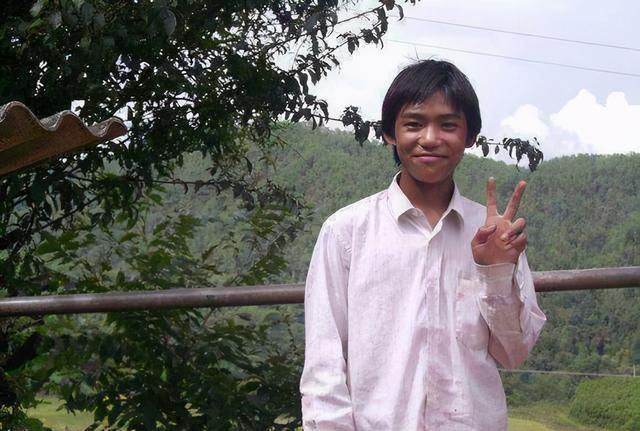 参加变形计后忘本农村娃吴宗宏如今怎么样了