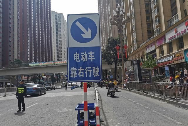 引导非机动车靠右行驶!贵阳公园中路试行"机非分离"