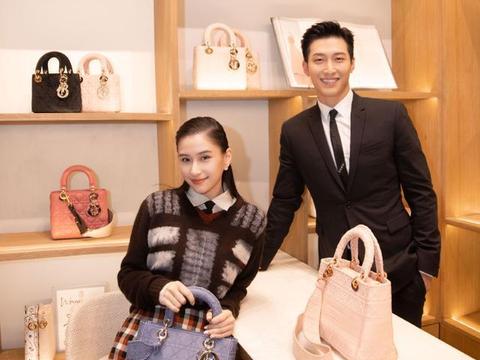 何超莲窦骁现身活动,穿针织衫名媛变身小女人,对窦骁的称呼太宠