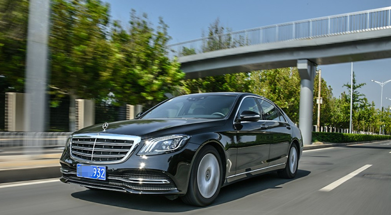 76万提了辆宝马740li,再开朋友的奔驰s级,车主有话要说