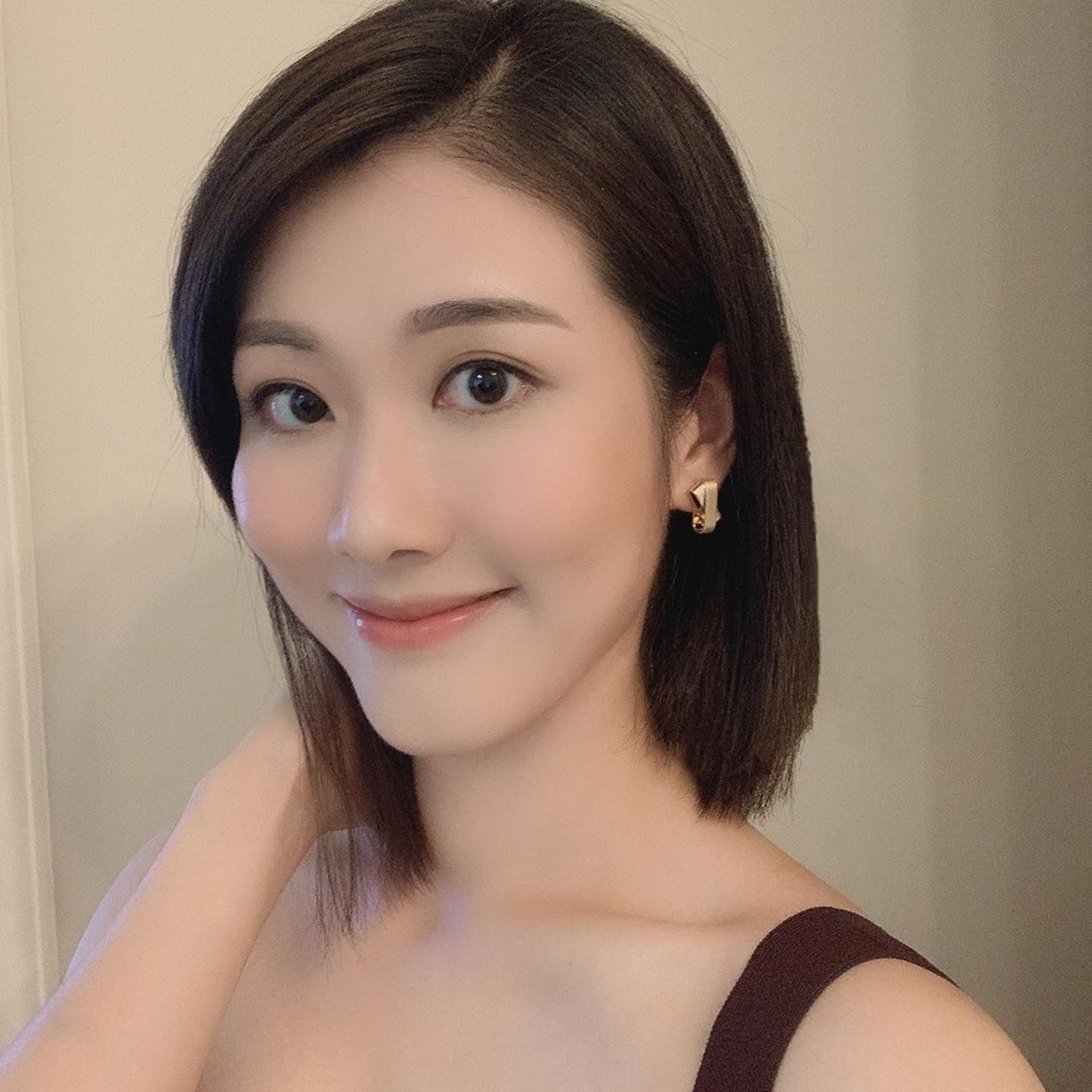 tvb力捧四小花做新剧女主角陈晓华仅入行两年就担正女一