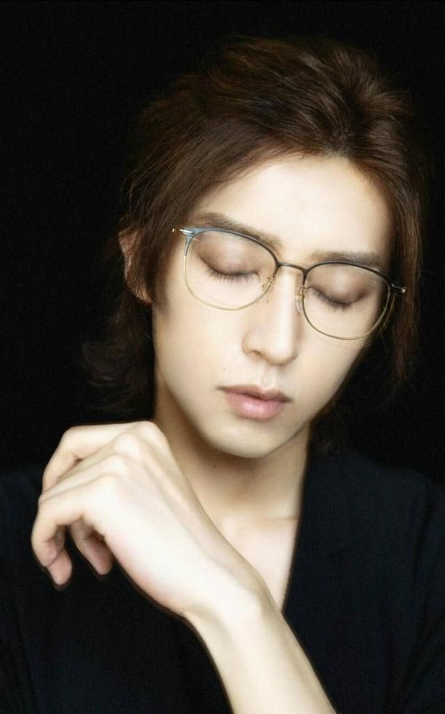 国风少年刘畅见惯了重启中惨兮兮的刘丧这样的他你见过吗