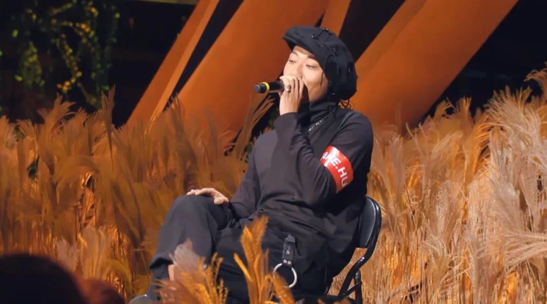 《中国新说唱》进入尾声,发现他才是这季比赛最大的黑马!