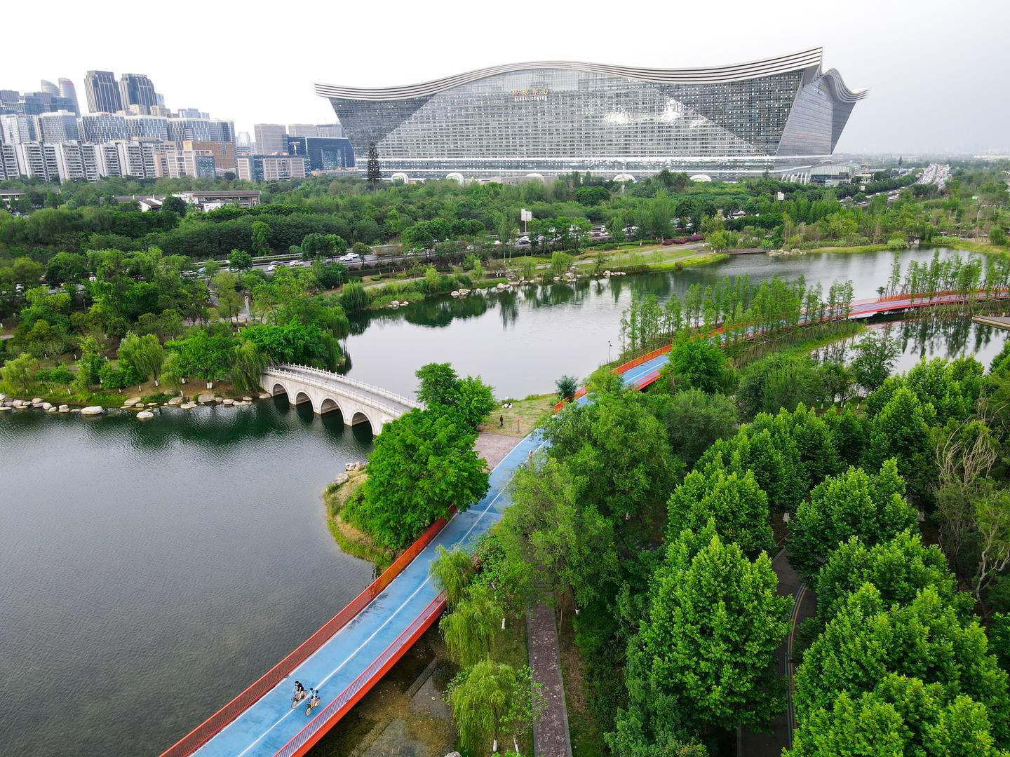 成都锦城湖湿地公园图据icphoto