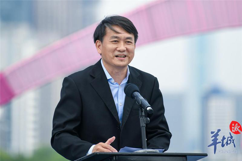 《中国新闻周刊》总编辑吕振亚