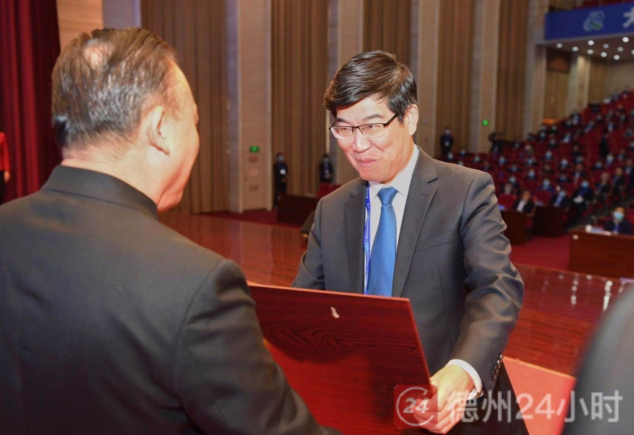 《深圳的脚步》第14期丨任吉忠:创业不易,成功都像"鸭子划水"