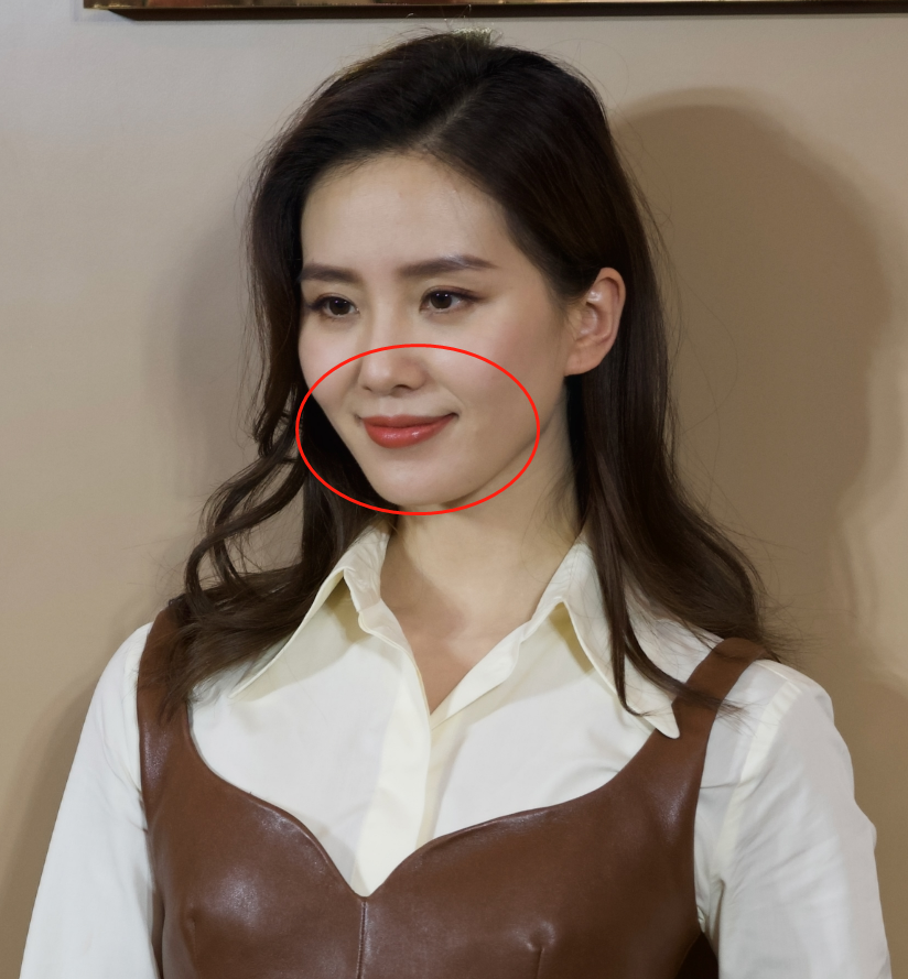 刘诗诗活动生图曝光,离开十级美颜庇护,33岁的颜值我却羡慕了!