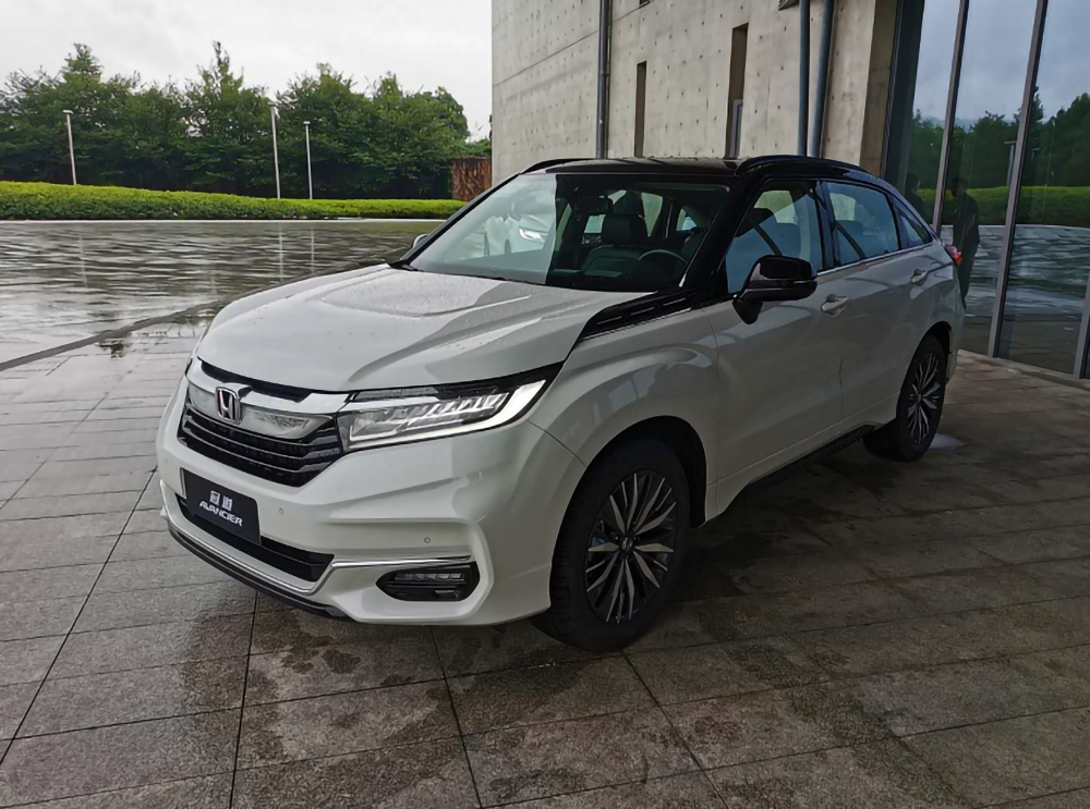 top6,冠道bba车型近几年在国内的整体销量呈现上涨趋势,宝马x3也是