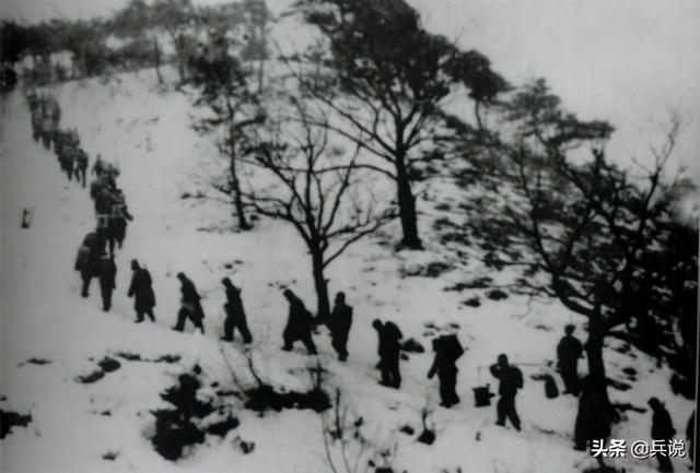 我爷爷和战友，打死美军团长，缴北极熊团旗，炊事班当蒸笼布休闲区蓝鸢梦想 - Www.slyday.coM