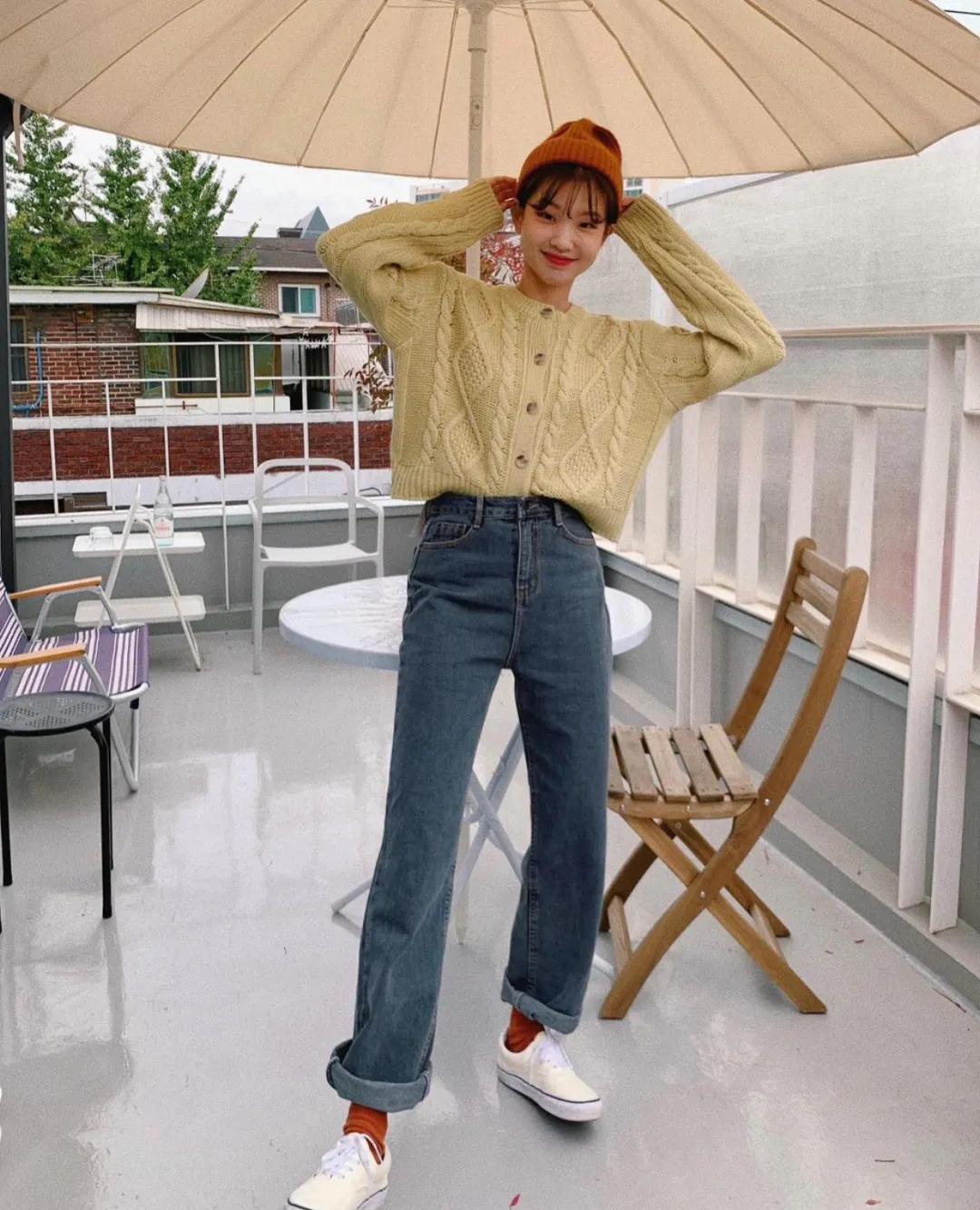 厚毛衣   高腰下装 = 时髦   高级!