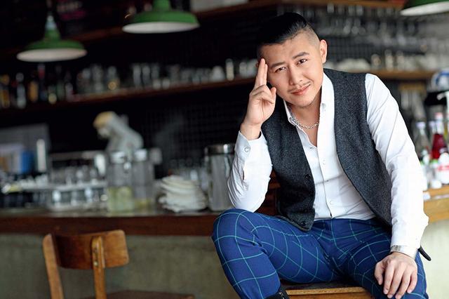 从当家主持到被雪藏从月工资500到财富自由大冰经历了什么