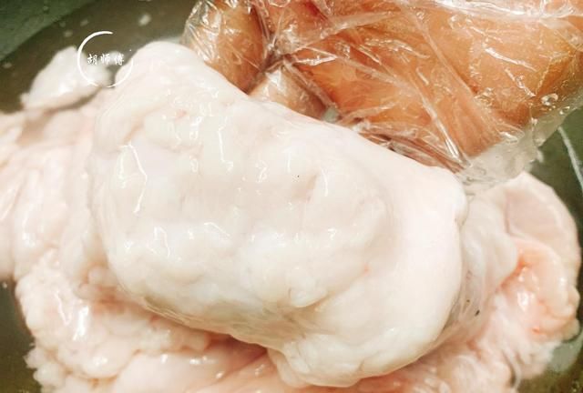 熬猪油时,切记不能只加水!加上2味,猪油更香更白,放1年不坏休闲区蓝鸢梦想 - Www.slyday.coM