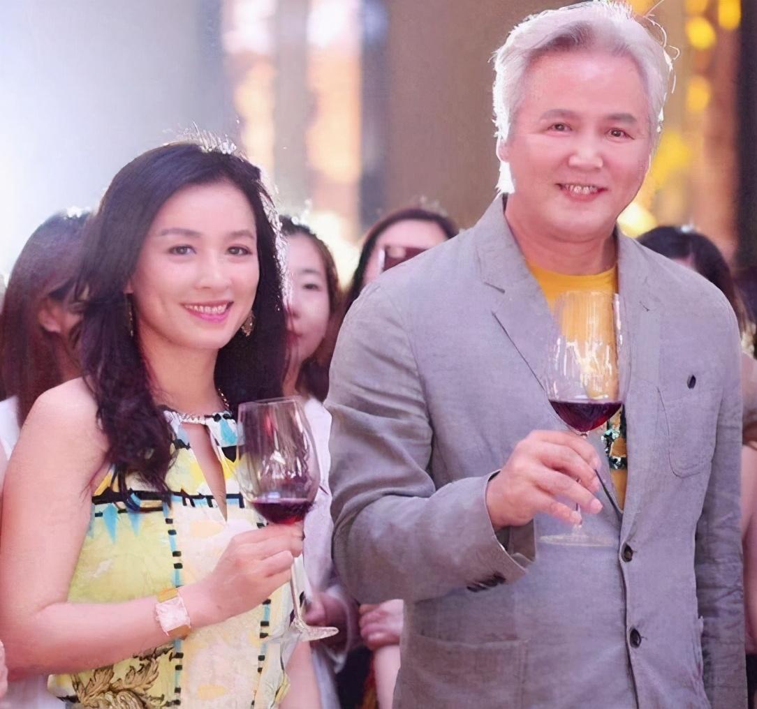 张庭带陶虹和明道参观17亿大楼3人正式确定合作关系